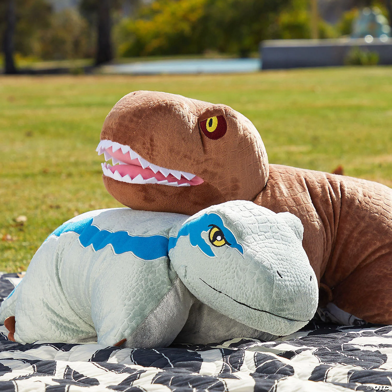 MW Pillow Pet - Velociraptor Blue 3 MW Pillow Pet - Velociraptor Blue - Image 3